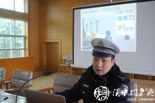 今天，交警為外賣小哥點了份“交通安全餐”