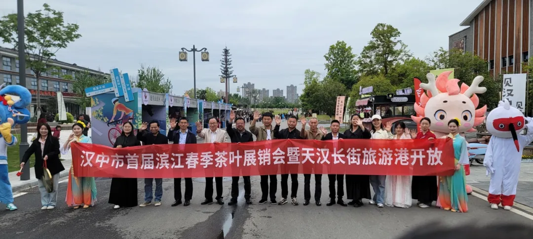 正在開放！從旅游集散到游客港灣，天漢長街旅游港歡迎您！