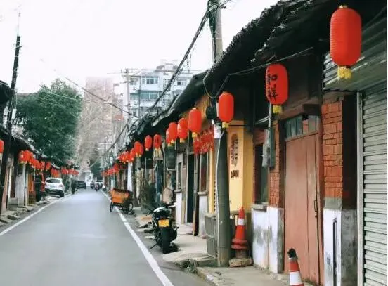 文化中國行丨被漢臺(tái)氛圍感老街驚艷到了！ 獨(dú)特韻味， 拍照絕美！